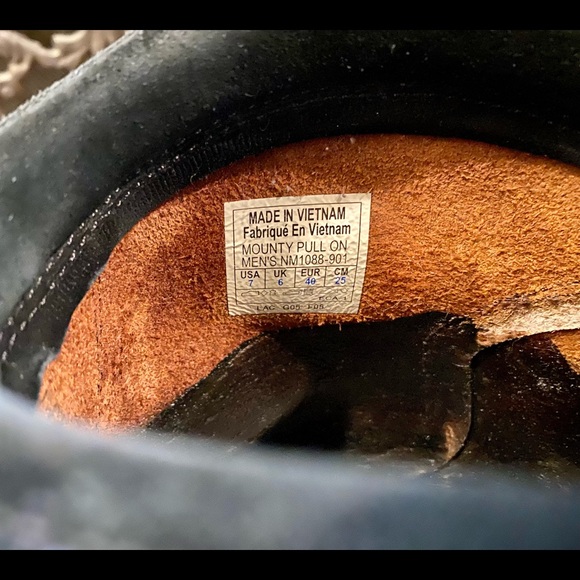 Men’s Sorel Mounty boots. - Picture 5 of 6